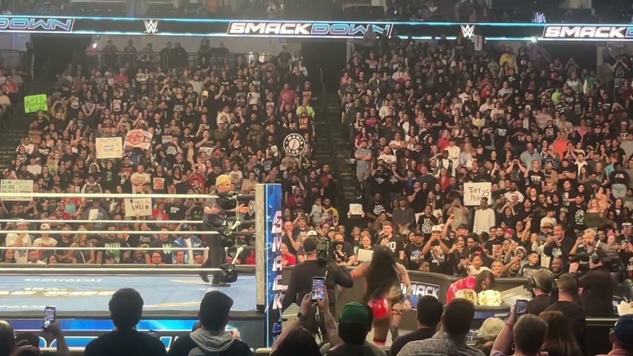 2/2 El final 😱🪜 en parejas de SmackDown #wwe #iyosky #rhearipley #smackdown #wwefan 