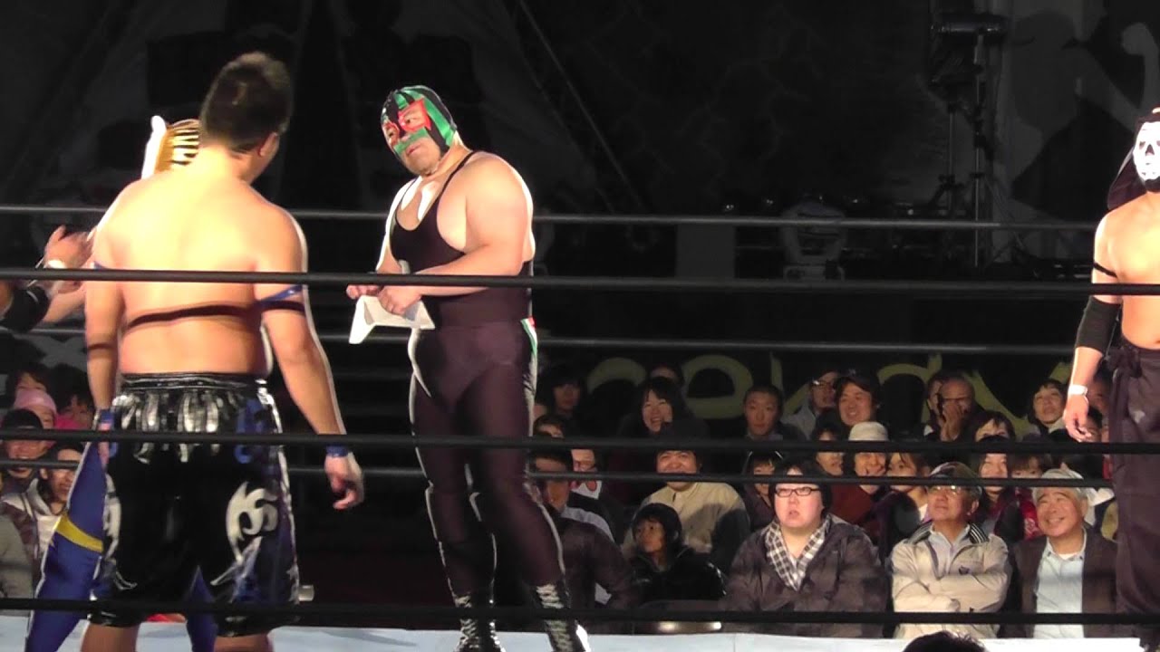 2012/11/5【5】第53回香椎祭 2日目 第2試合 =九州産業大学プロレス研究部= background