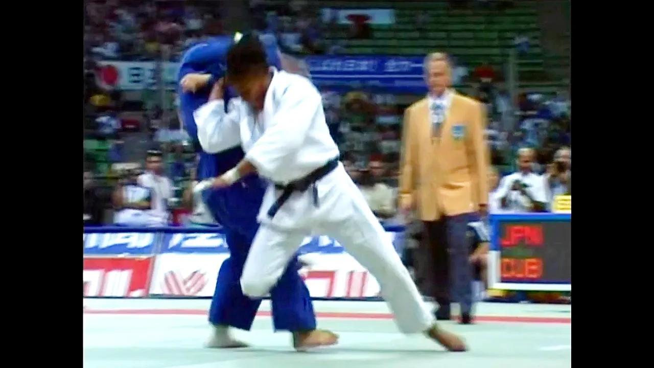 One-handed O Soto Makikomi/Gari/Otoshi