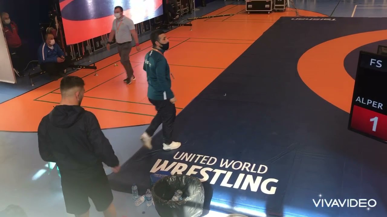 Yıldızlar Türkiye Şampiyonası 45kg Yarı final Yunus Emre Battal-Alper Turan