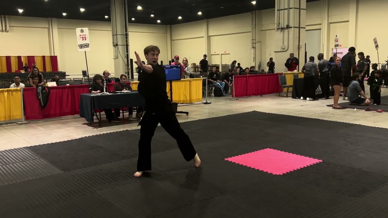 Dawson Holt Men’s Creative Forms - US Capitol Classics 2025