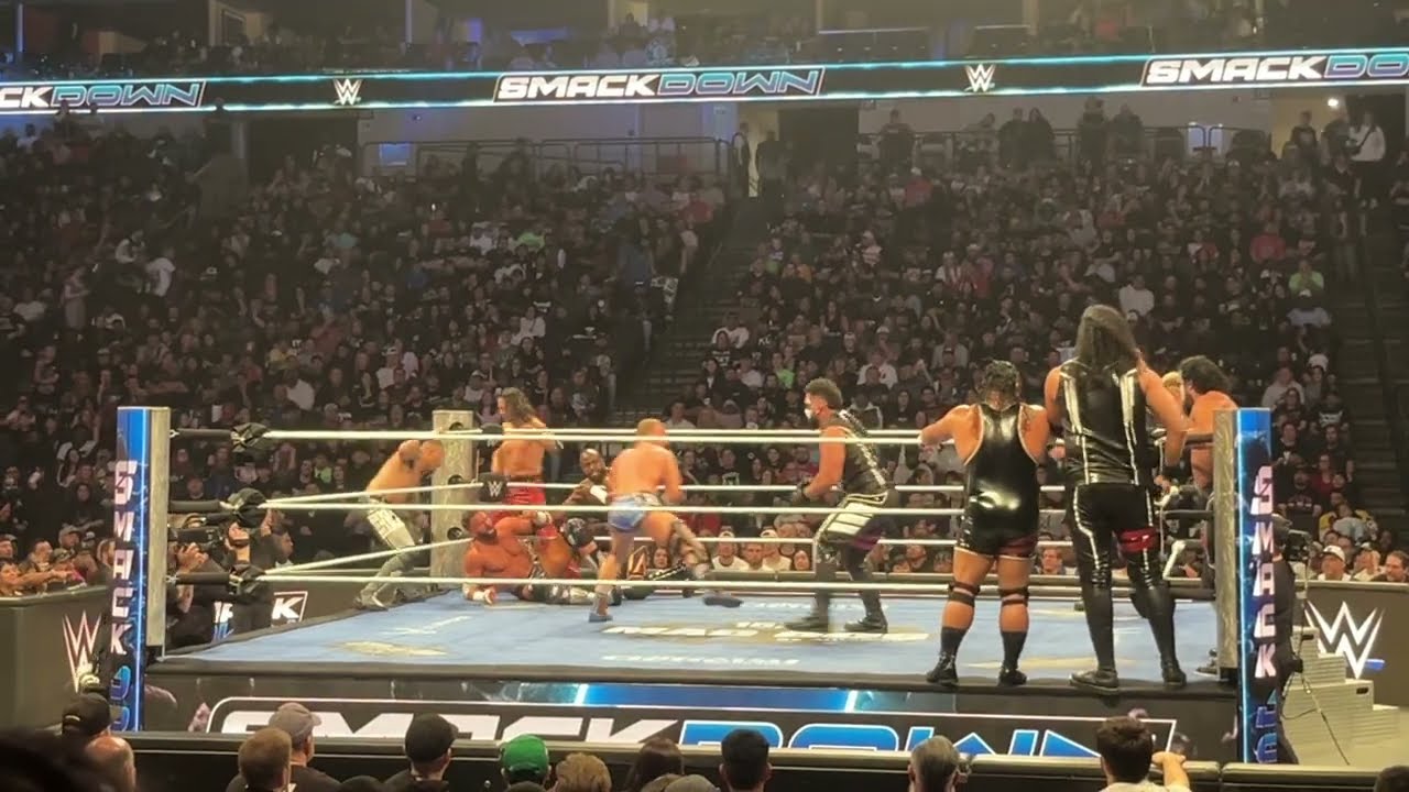 1/1 😱 MFT   #wwetalky solosikoa #carmelohayes #shinsukenakamura #smackdown #wrestling #rawwwe #fypシ 