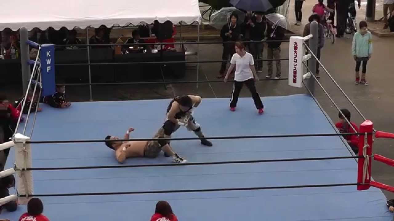 2012/11/11【3】西南学院大学第63回大学祭 セミファイナル =九州産業大学プロレス研究部=