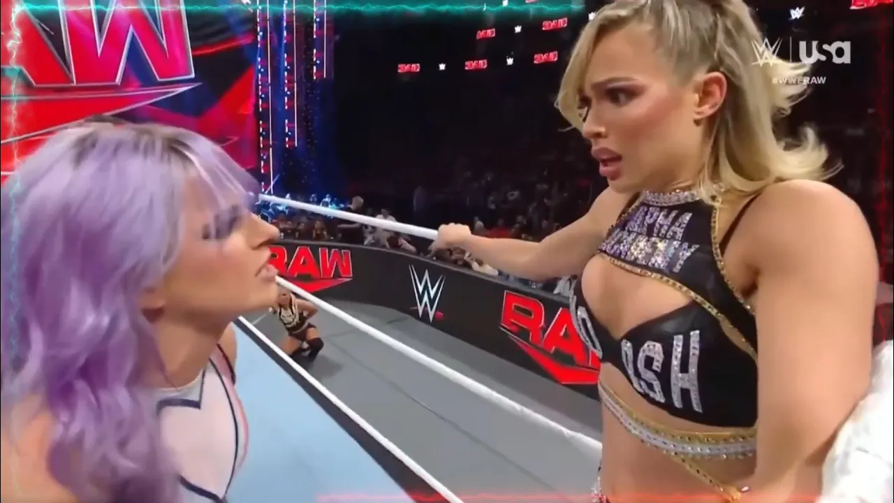 Maxxine Dupri & Ivy Nile vs. Indi Hartwell & Candice LeRae | WWE RAW | 11/3/2024