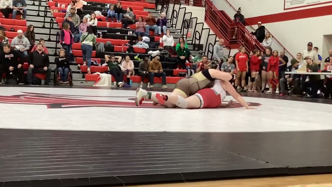 Hansen vs. St. Clair