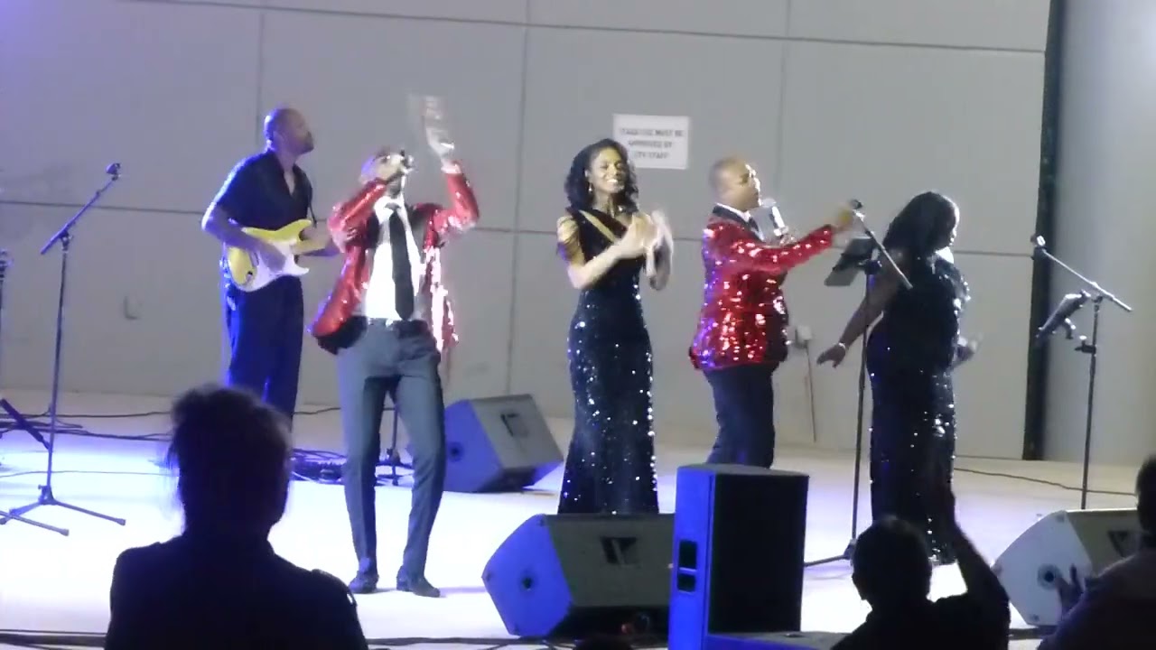 O-Town Motown - I Can't Get Next to You