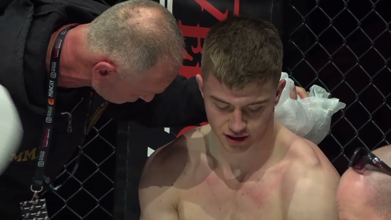 VENDETTA 33 | Ömer Oksak VS Henrik Kovacs background