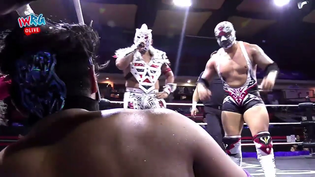 "ESOS CAMPEONATOS VAN A ESTAR EN NUESTRAS CINTURAS" - THE REVOLUTION CREW