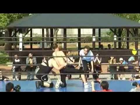 2012/6/3【3】第33回学文祭 第2試合 =九州産業大学プロレス研究部= background
