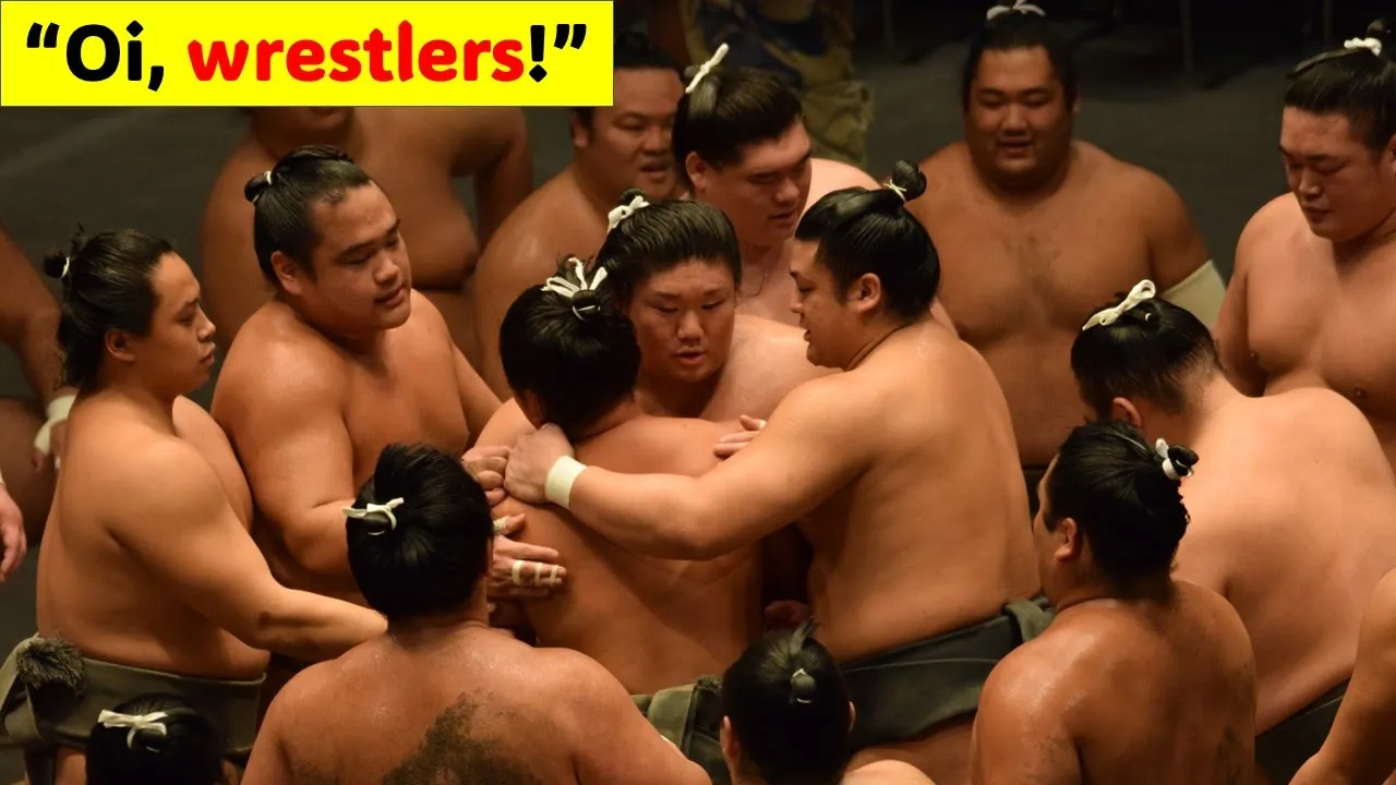 Angry fan bawls out wrestlers + other practice highlights background