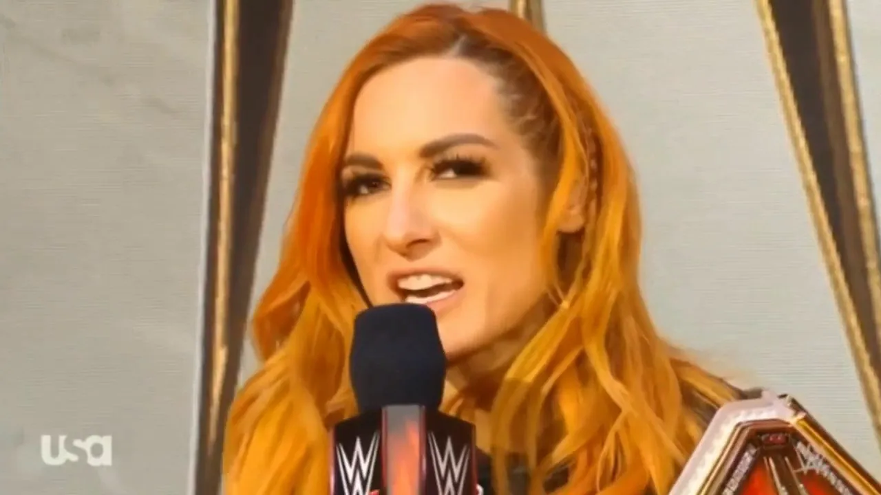 Shayna Baszler Attacks Becky Lynch Raw 3/30/2020 backdrop