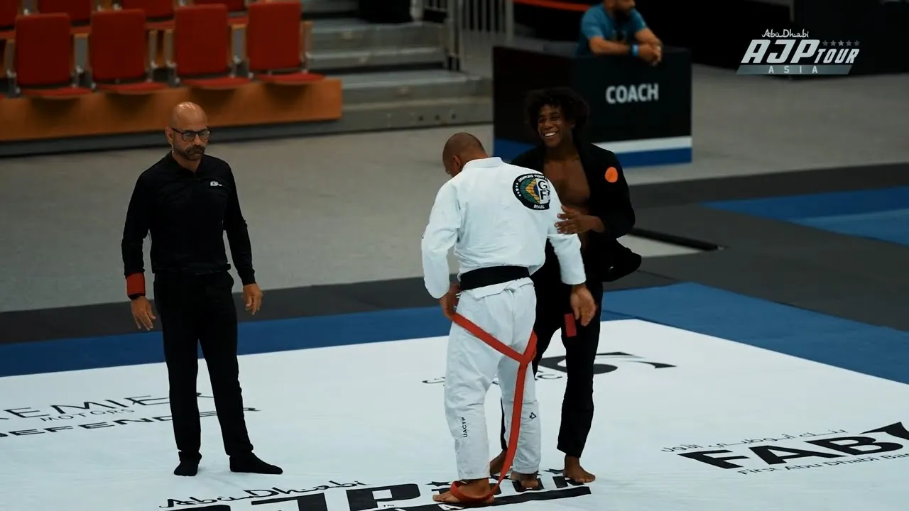 Uanderson Ferreira DOMINATES The Match For Decision Win