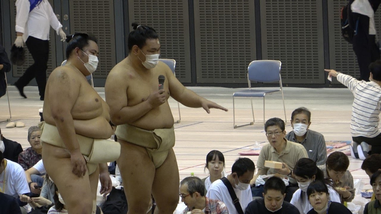 Sumo Tour interviews (Terunofuji, Hoshoryu, Mitakeumi, Abi)