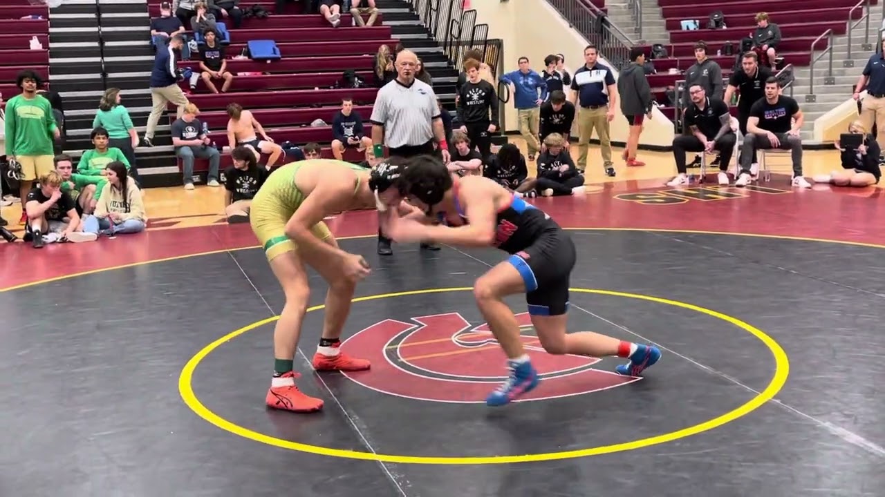 Jake Rheaume Walton vs Grayson Santee Buford 165lbs Final at the Trojan Invite 2023 background