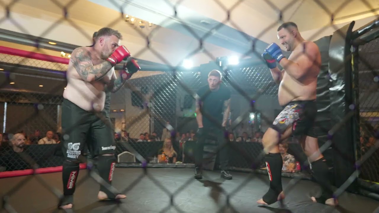 ULTRA MMA GLASGOW 130725 FIGHT 15 BOOSTED BARRY BLOOMFIELD VS LEVI WATSON