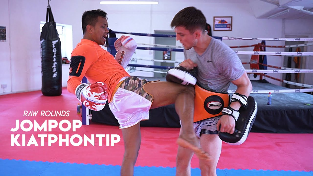 RAW ROUNDS - Jompop Kiatphontip Muay Thai Pad Work