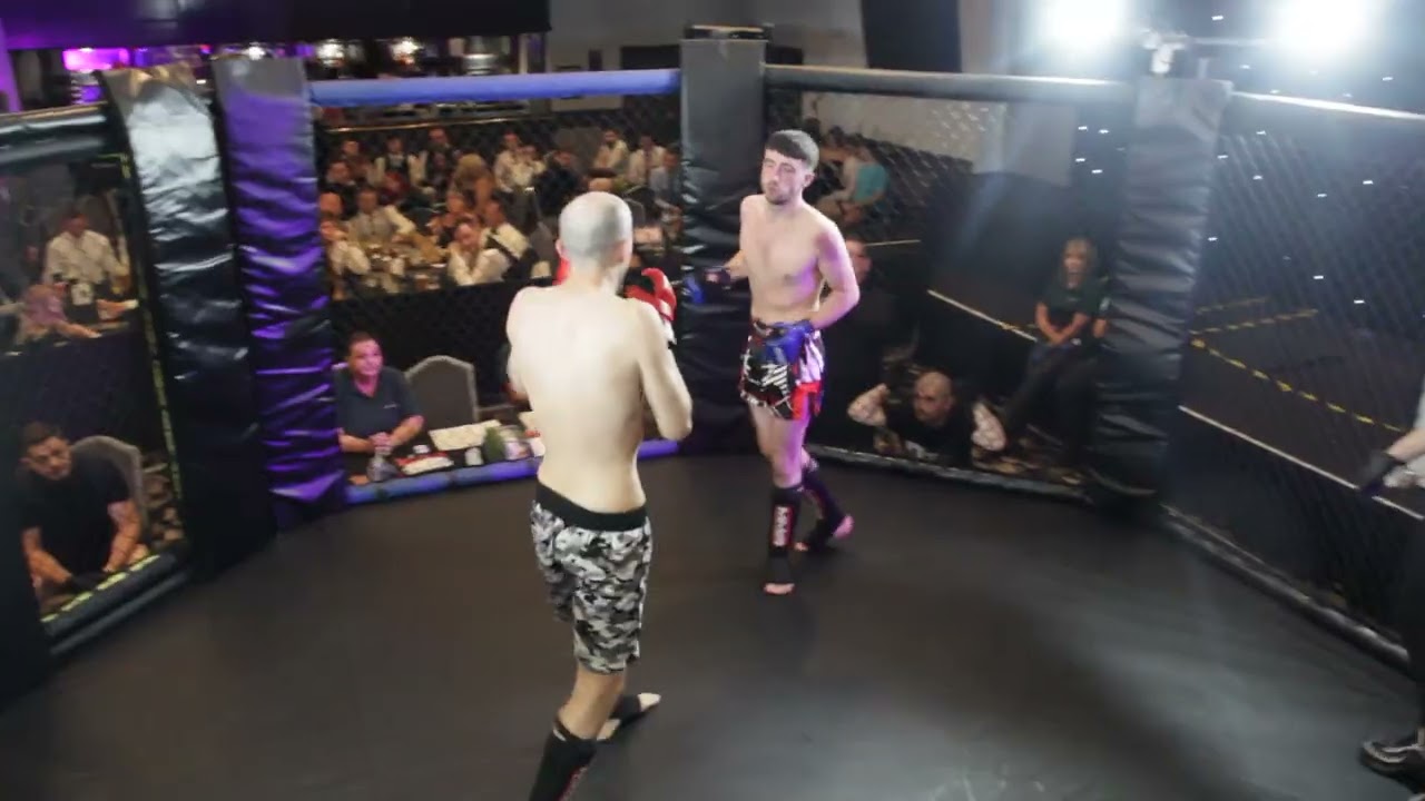 ULTRA MMA GLASGOW 130725 FIGHT 1 SKELETOR VS LA HAINE