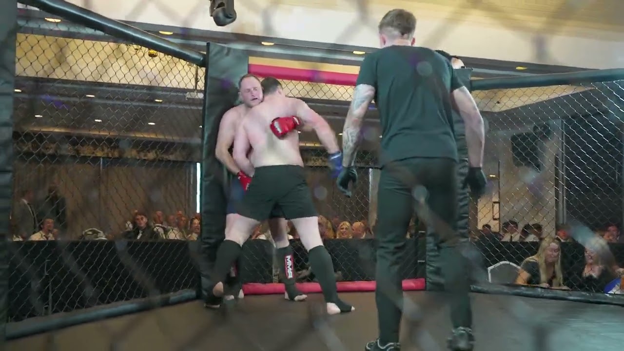 ULTRA MMA GLASGOW 130725 FIGHT 7 JOHN SCOTT VS RYAN KEOGH background