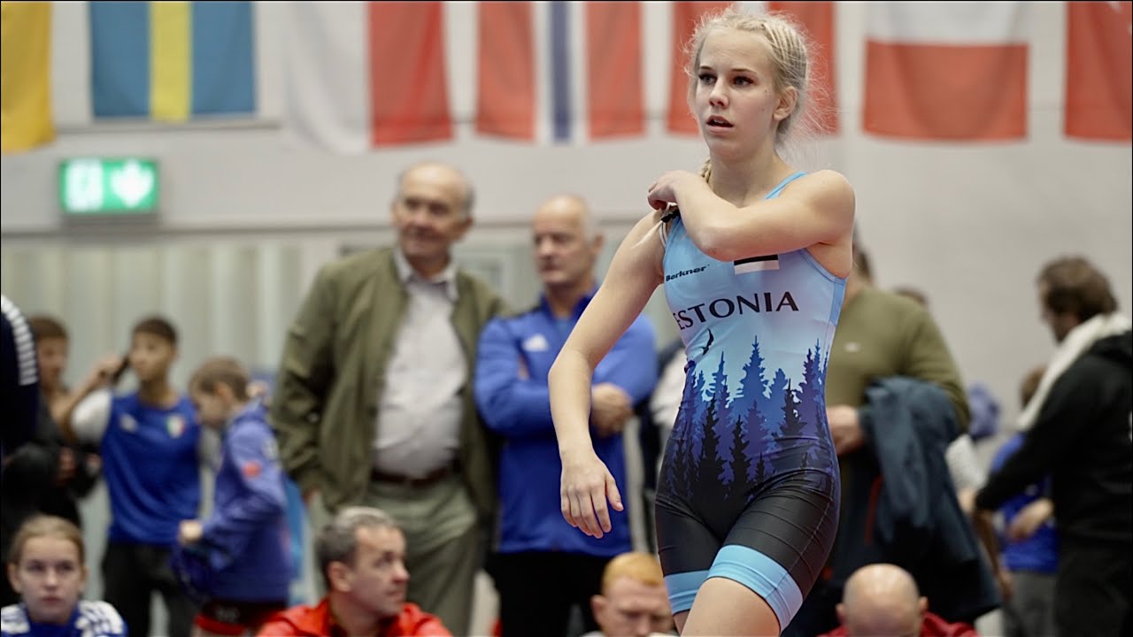 U17 Doris Renter (EST) vs Helena Pihlapuu (EST) 49kg. Women girls wrestling tournament. B-cam-man backdrop