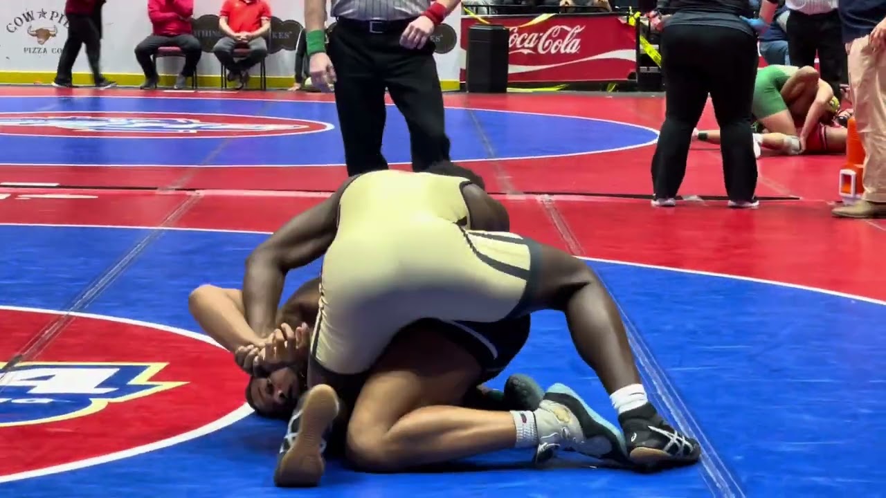 Nahzir Turner Rockmart vs David Lyons Pierce County 175lbs 2024 GHSA 2A State Tournament Semifinals backdrop