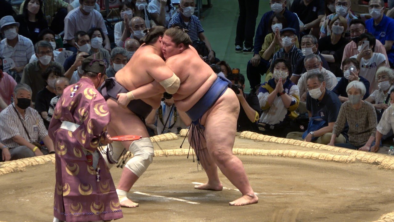 July 2022, Day 5: Ichinojo to win the title? background