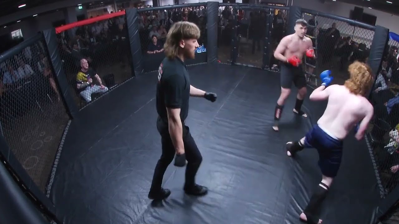 HULL | ULTRA MMA | LUKE ISAO GARMOO VS THOMAS PAXTON