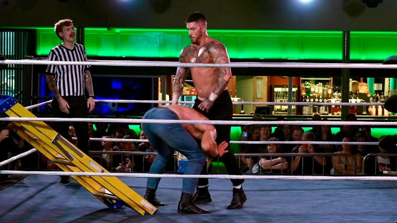 NO DQ MATCH: Adam Maxted vs. Lance Cole