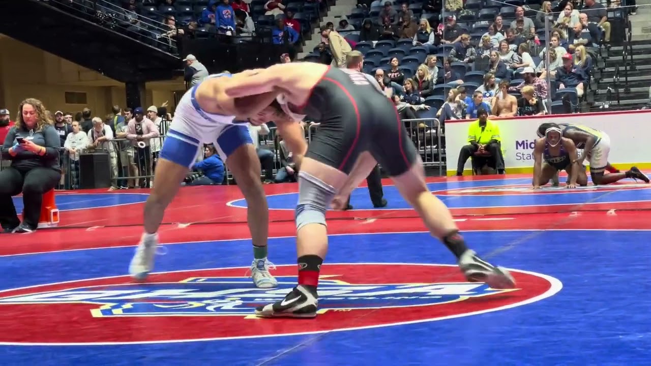 Anthony Lowe Brunswick vs Simon Palatchi Woodward Academy 190lbs 2024 GHSA 6A State Tournament Semis background