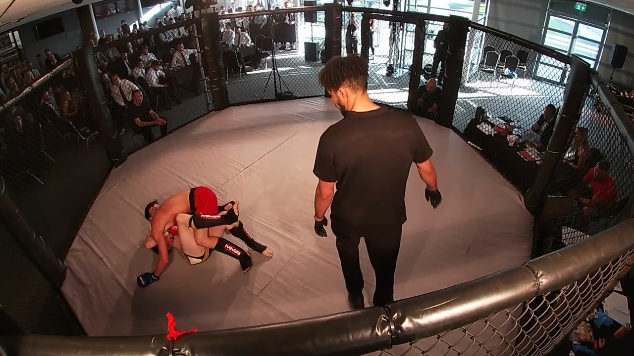 CHESTER | ULTRA MMA | CHEEKO VS SAMUAL JONES