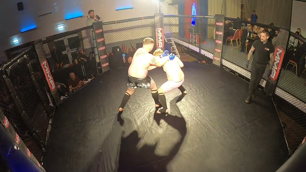 NOTTINGHAM | ULTRA MMA | KIAN BLAND VS RORY MULLEN background