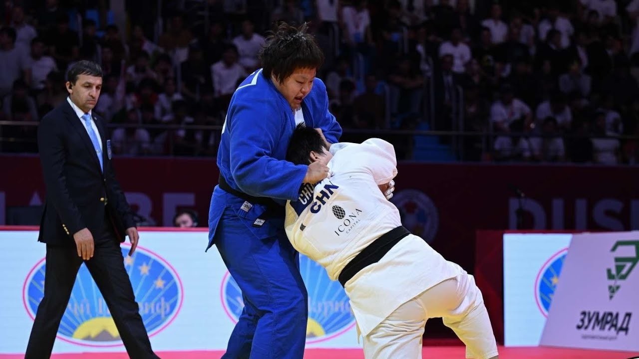 Chundi Jia VS Ye Liang Dushanbe Grand Slam Gold medal contest +78 kg background