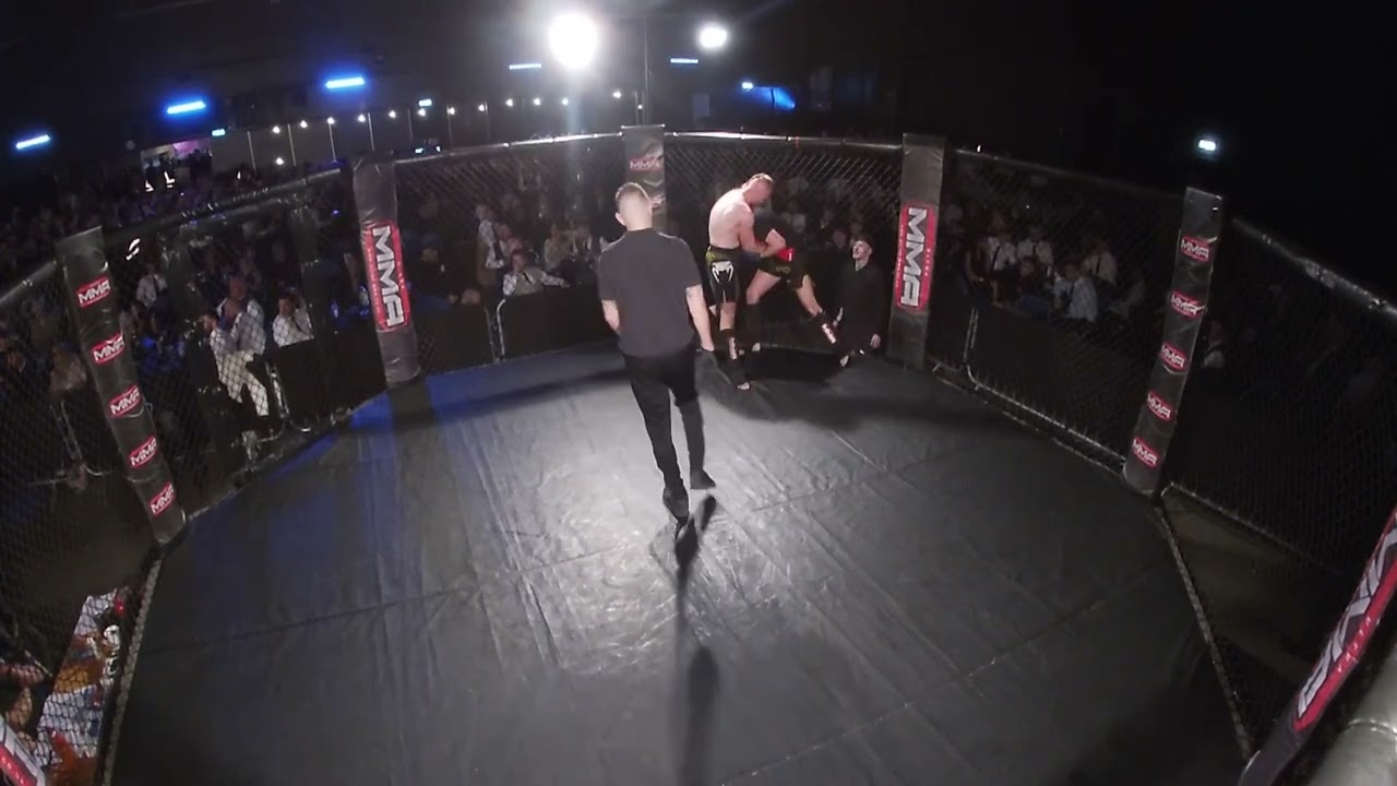 MANCHESTER | ULTRA MMA | KYLE MCLOUGHIN VS REECE SLATER