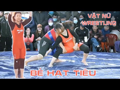 Ồ ! Đừng chê EM BÉ.. mà sầu.. 女相撲. women's wrestling.(keo vật mưa tiền thưởng) background