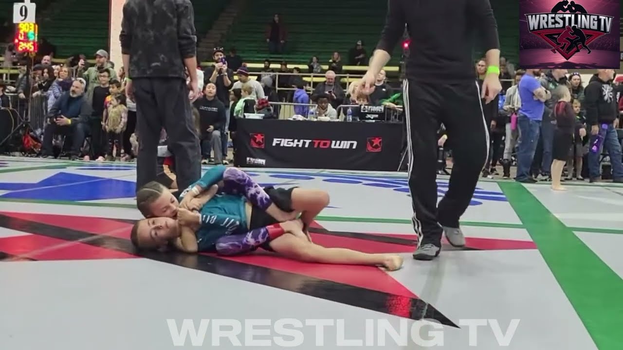 😲 KID GIRL VS BOY WRESTLING GRAPPLING SUBMISSION COMPETITION MATCH 🥱#wrestling #grappling #nogi background