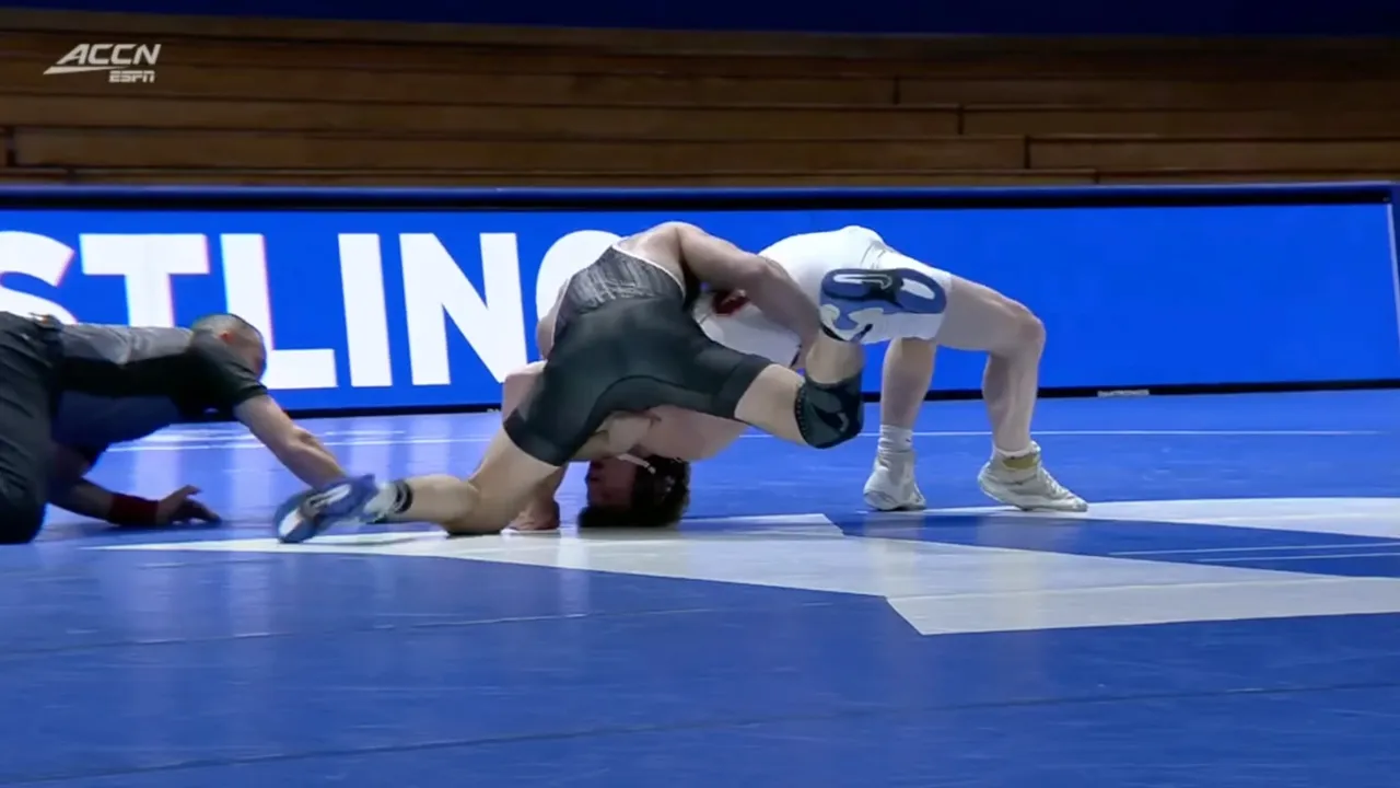 174lbs Gaetano Console (Duke) vs Lars Michaelson (Stanford) background