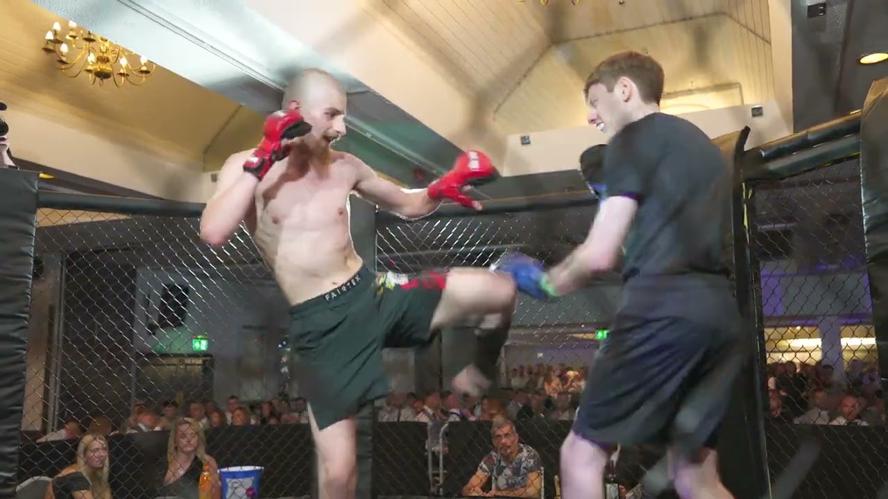 ULTRA MMA GLASGOW 130725 FIGHT 2 ALEC WILLIAMSON VS CAMERON CLARK background