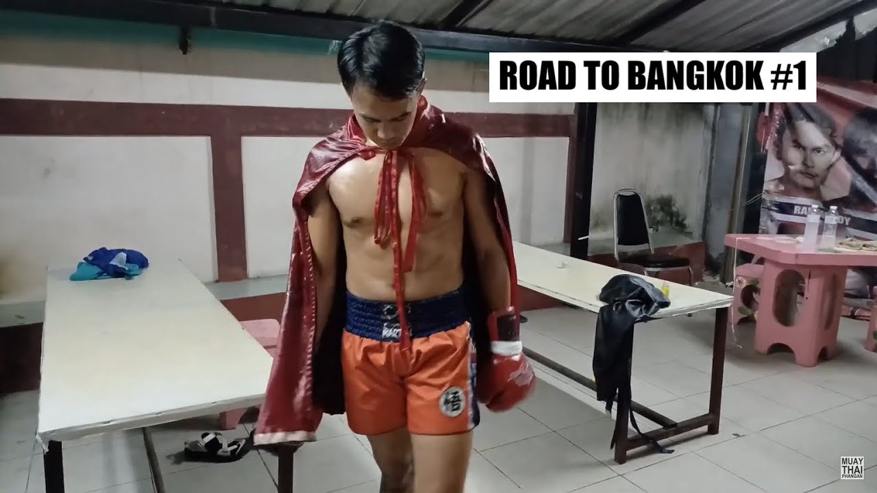Road To Bangkok #1 | Dean fights 5 round war after 6 months no training #muaythai