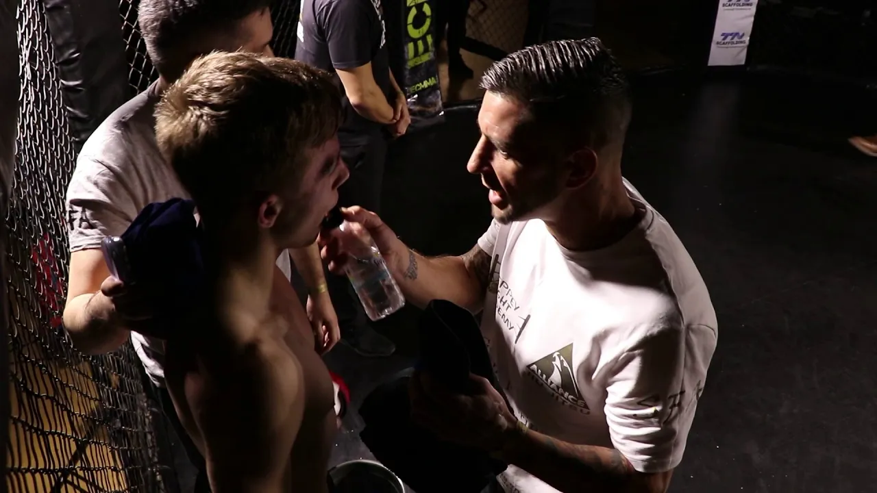Harry Myers Vs Kashaan Khan background