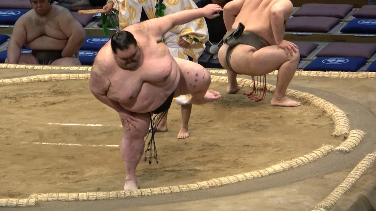 239-kg Kenho: Nearing the end?