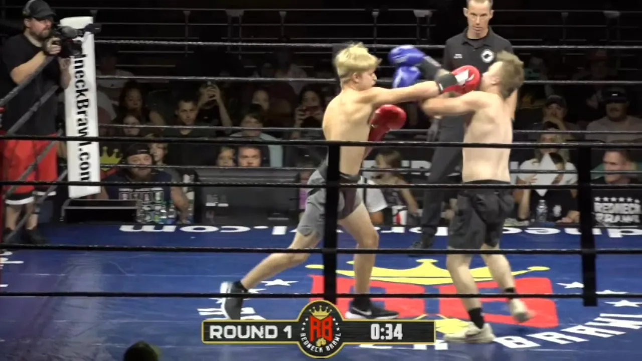 Entire Fight! Karate Kid vs. Mosi Boy