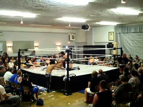 Wisemen have a surprise for Kenny Lush - VIPW background