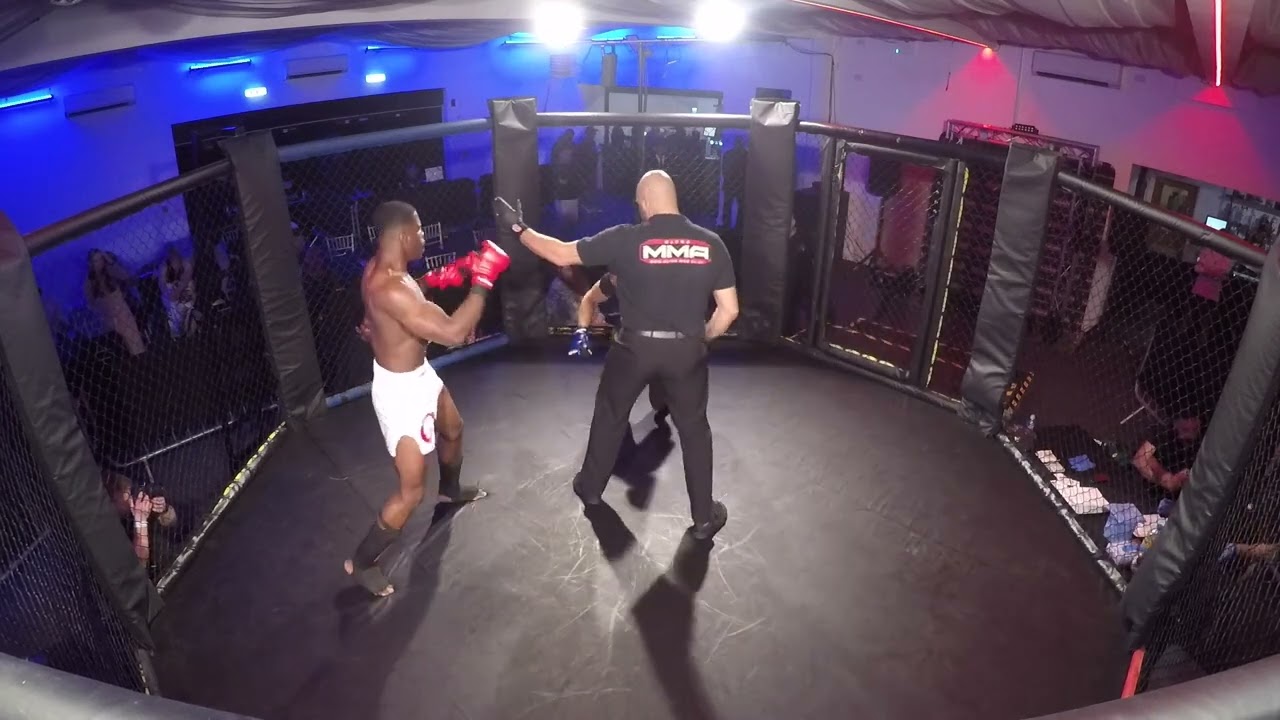 DERBY | ULTRA MMA | JOE NO LIMIT ADENIYI VS LUCAS WRIGHT background