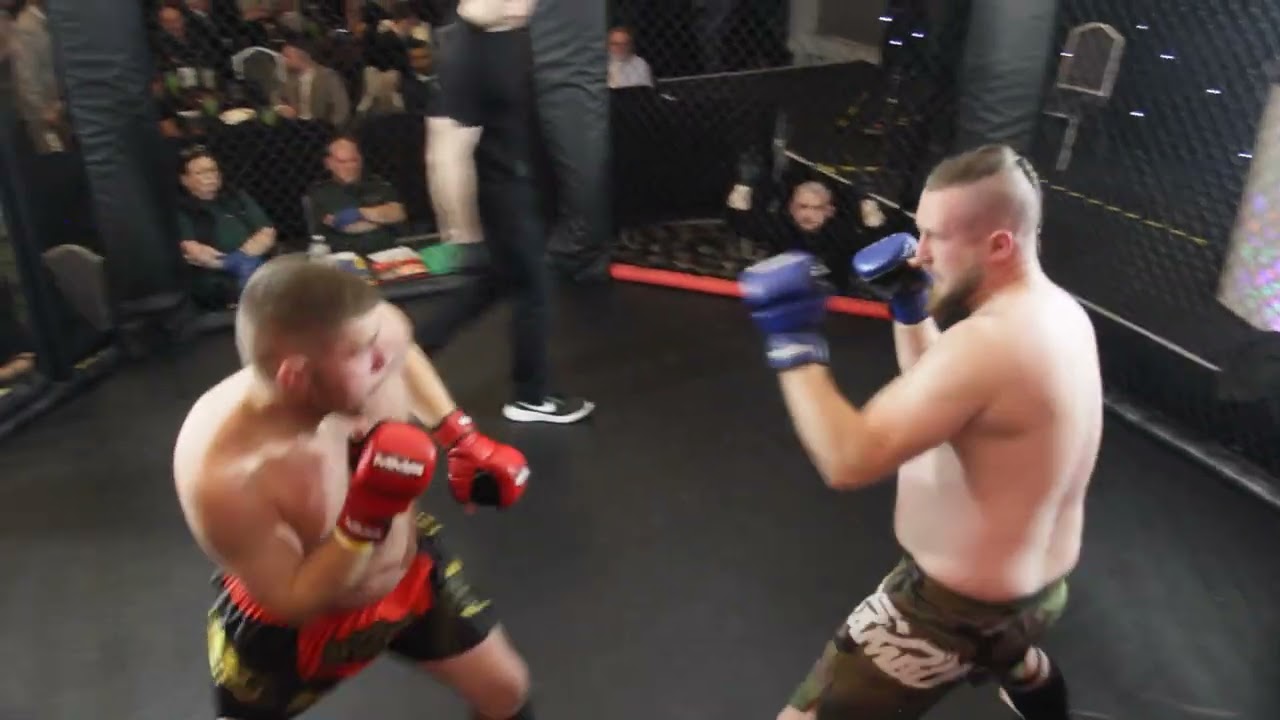 ULTRA MMA GLASGOW 221124 FIGHT 12 DANIEL GREEN VS PAUL MURRAY background
