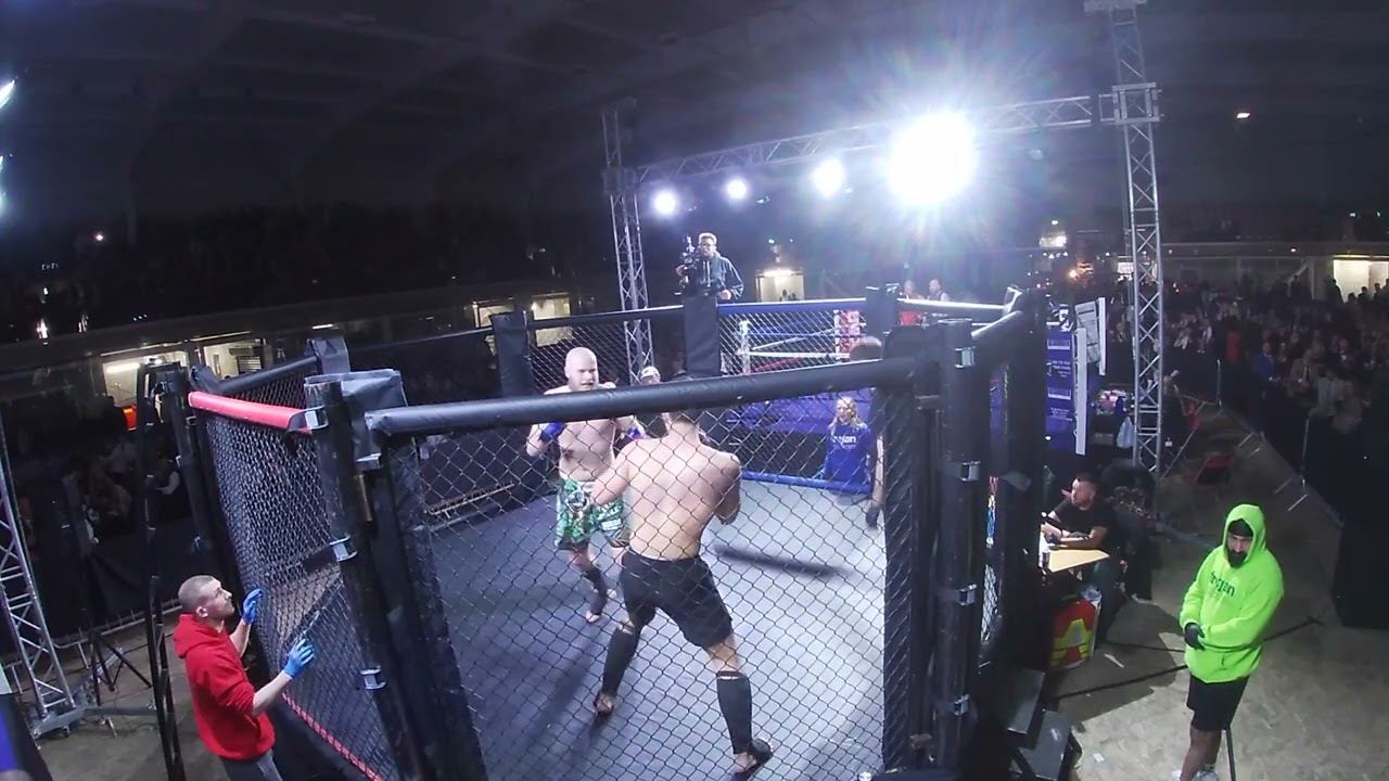 BRISTOL | ULTRA MMA | MARTIN FREYE VS CONCRETE