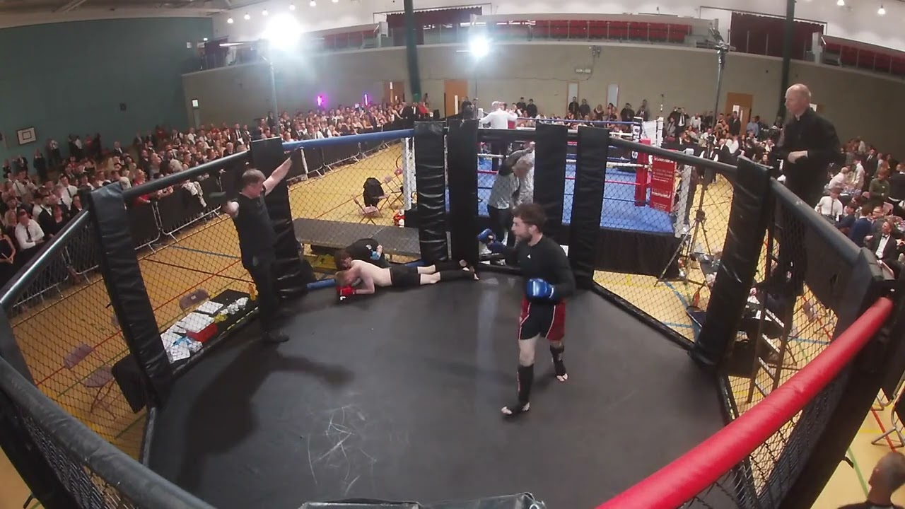 PLYMOUTH | ULTRA MMA | THOMAS GILNAGH VS JOE HAYWARD background