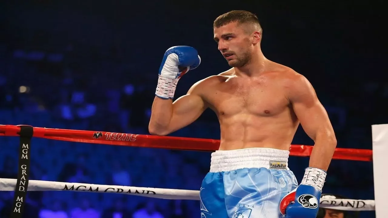 Oleksandr Gvozdyk - The Nail (Highlights / Knockouts) background