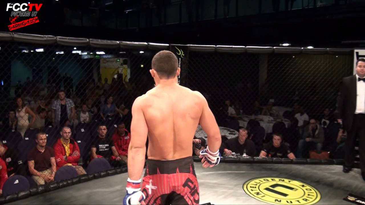 FCCTV Full Contact Contender 6 Conor Riordan vs Eddy Fits background