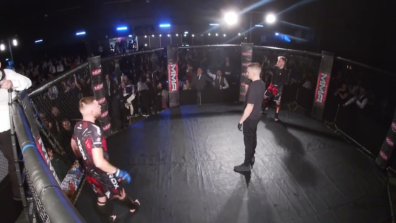 MANCHESTER | ULTRA MMA | ADAM THE KINGSLAYER YOUNG VS JIMMY THE RASCAL
