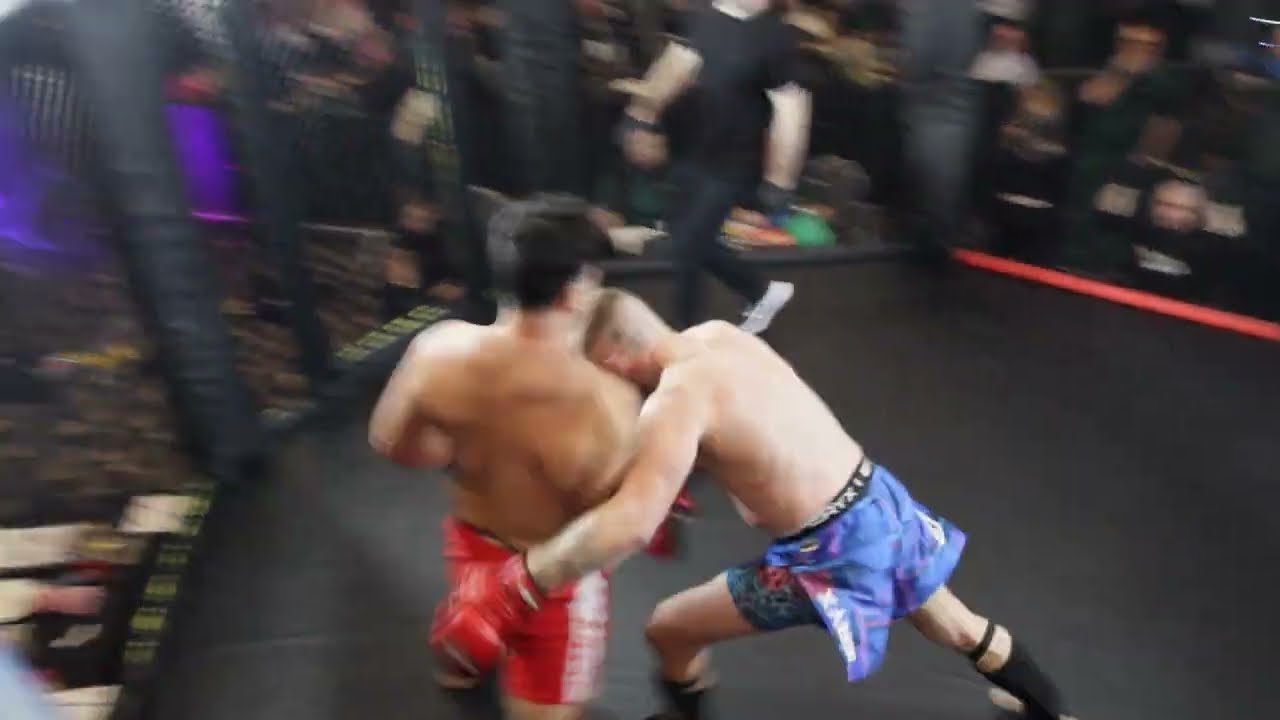 ULTRA MMA GLASGOW 221124 FIGHT 18 DARREN SNEDDON VS MERGIM THAQI