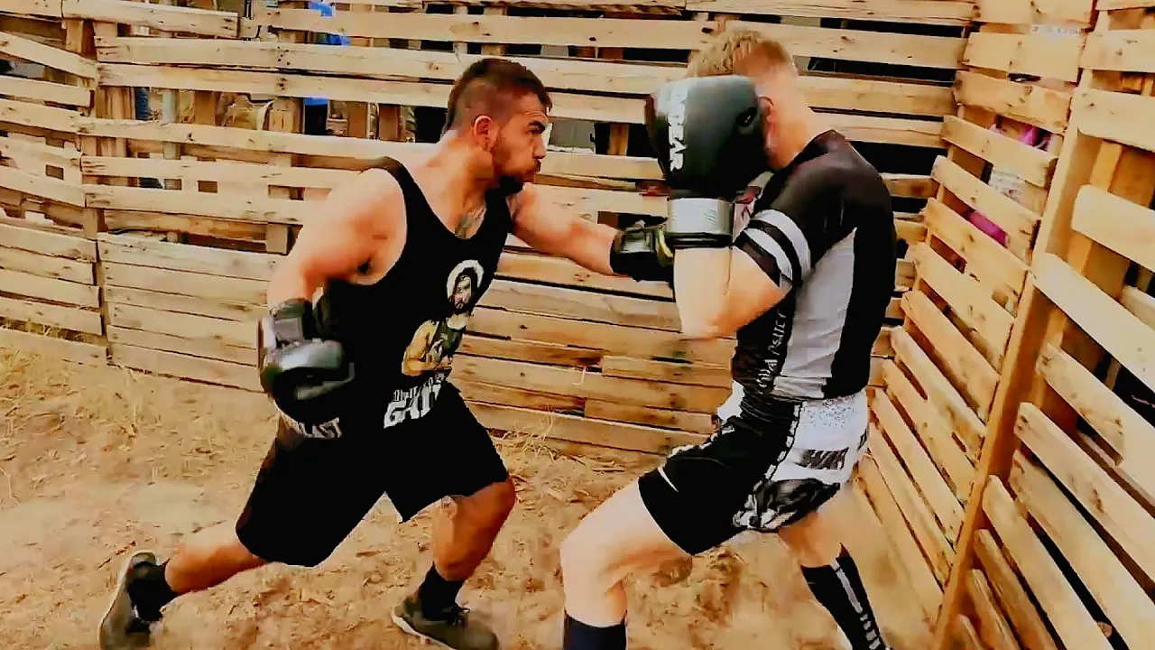 Tractor vs Super Gremlin | SBWC29 The Hotbox